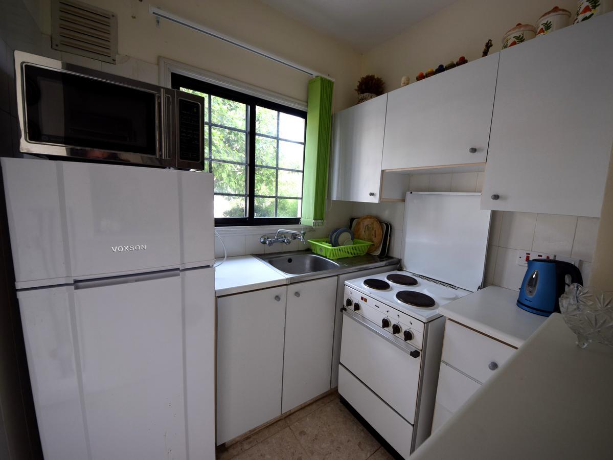 Christos Beach House ลาร์นาคา ภายนอก รูปภาพ