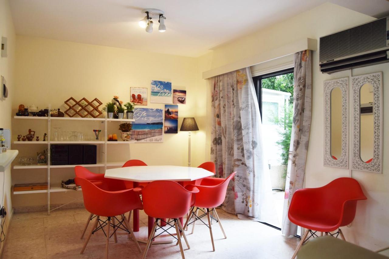 Christos Beach House ลาร์นาคา ภายนอก รูปภาพ